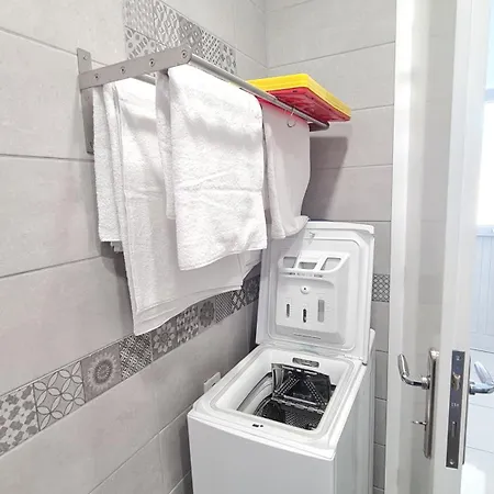 Casa Di Elsa, Lambi, Кос